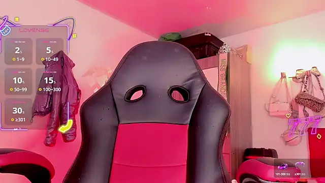 naomy  xx online show from 06.09.26