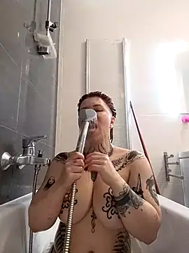 divine eve online show from 04.18.26