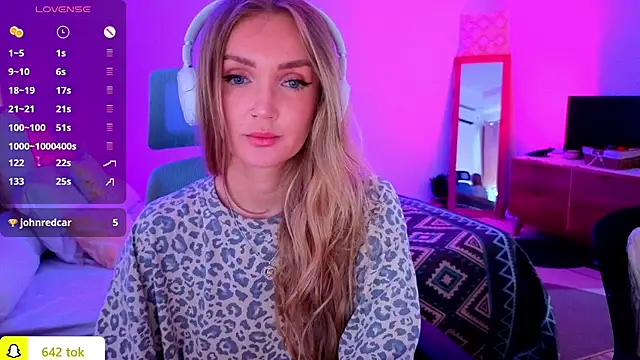 PrincessVS online show from 10.23.25