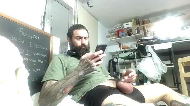 AceSpinning DJ online show from 10.14.25