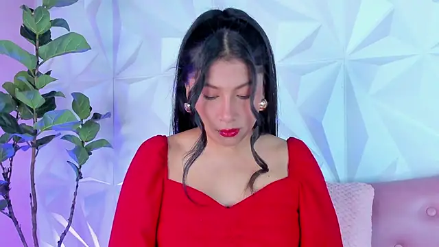 Snapshot of LinnaGardenia chatting on 02.01.25 LinnaGardenia online show from 02.01.25