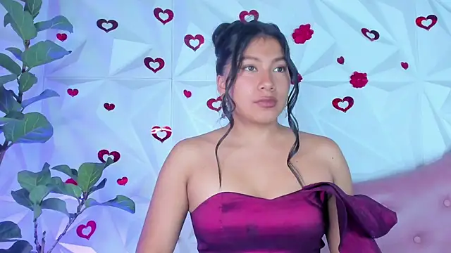 Snapshot of LinnaGardenia chatting on 03.02.25 LinnaGardenia online show from 03.02.25