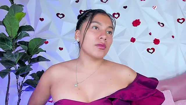 Snapshot of LinnaGardenia chatting on 03.15.25 LinnaGardenia online show from 03.15.25