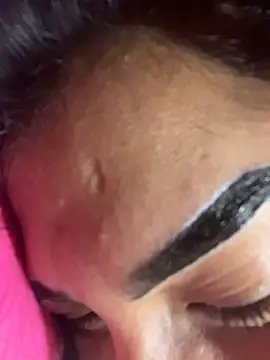 LinnaGardenia online show from 04.18.26