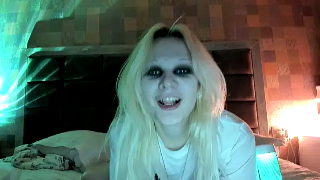 sashakiss99 online show from 10.26.25