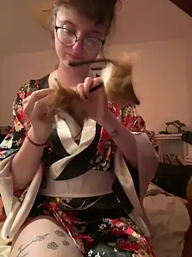 Snapshot of _foxygirl_ chatting on 01.31.25  foxygirl  online show from 01.31.25