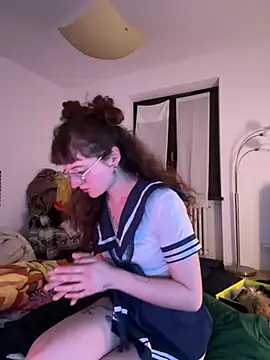 Snapshot of _foxygirl_ chatting on 03.07.25  foxygirl  online show from 03.07.25