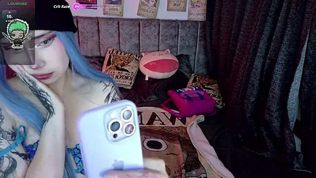 Snapshot of Inori_08 chatting on 10.15.25 Inori 08 online show from 10.15.25