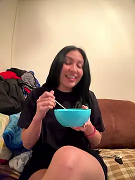 LunaAurora3 online show from 01.14.26