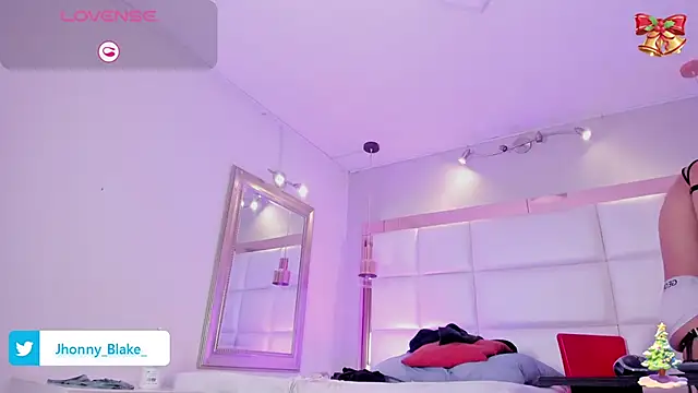 Snapshot of Jhonny-Blake chatting on 11.13.25 Jhonny-Blake online show from 11.13.25