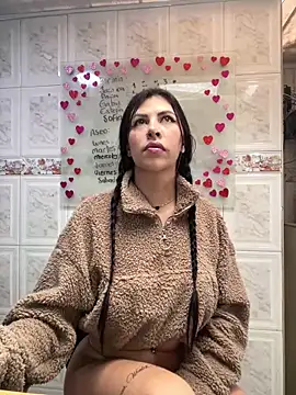 Alanna atm  online show from 02.12.25