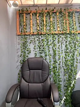 Alanna atm  online show from 03.11.25