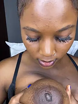 chocogirl01 online show from 01.19.25