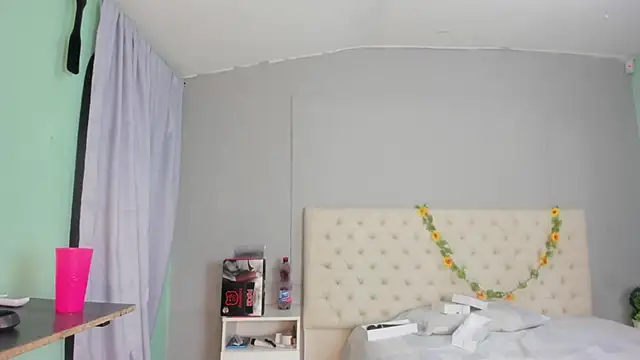 nami sam01 online show from 02.14.25