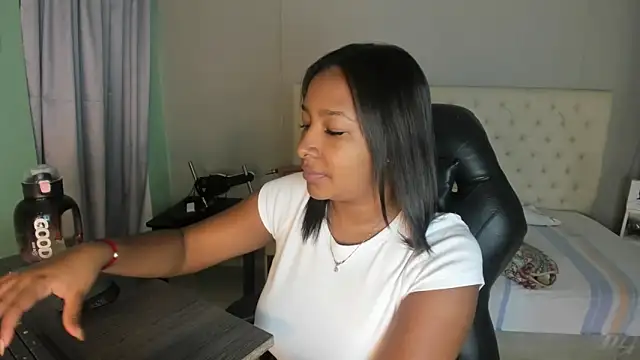 nami sam01 online show from 10.03.25