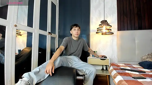 AlessandroDybala online show from 03.13.25