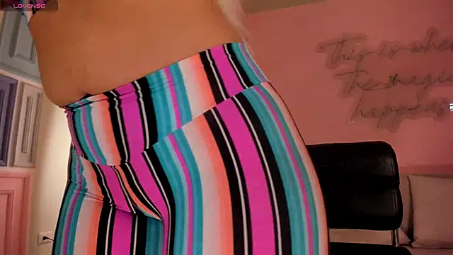 AnnaBrooks1 online show from 03.18.25