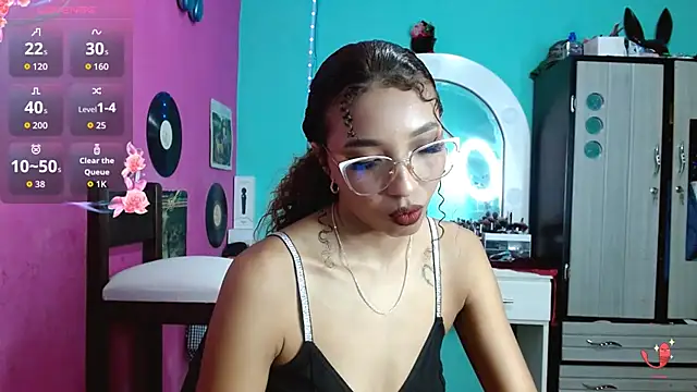 sensitive brunette online show from 09.19.25