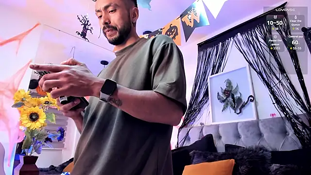 Tom cooper  online show from 10.23.25