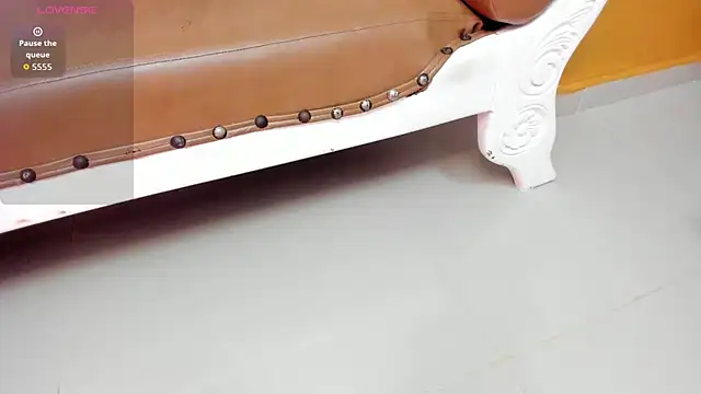 FOXYRIVER  online show from 02.24.26