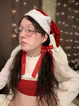 emigooflordXD online show from 12.25.24