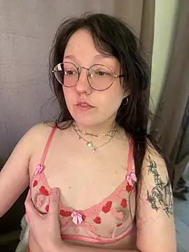 emigooflordXD online show from 02.20.25