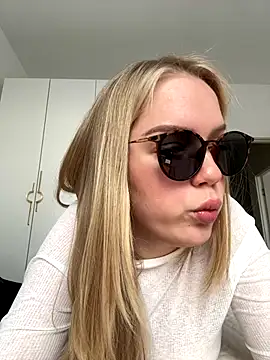 Little Forest ELF online show from 11.15.25