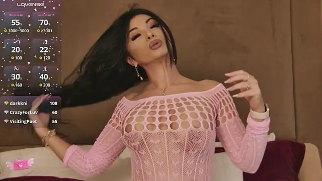 EmilyColle  online show from 01.12.25