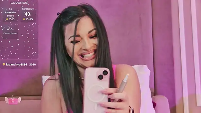 EmilyColle  online show from 03.21.25