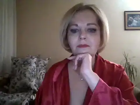 Snapshot of SofiyaPetrova chatting on 12.04.24 SofiyaPetrova online show from 12.04.24