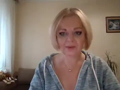 Snapshot of SofiyaPetrova chatting on 12.05.24 SofiyaPetrova online show from 12.05.24