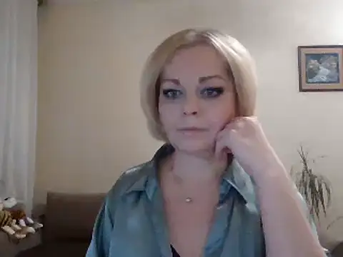 Snapshot of SofiyaPetrova chatting on 12.07.24 SofiyaPetrova online show from 12.07.24