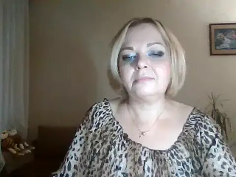 Snapshot of SofiyaPetrova chatting on 12.19.24 SofiyaPetrova online show from 12.19.24
