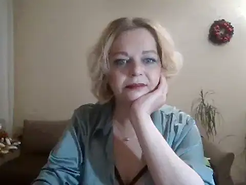 Snapshot of SofiyaPetrova chatting on 02.01.25 SofiyaPetrova online show from 02.01.25