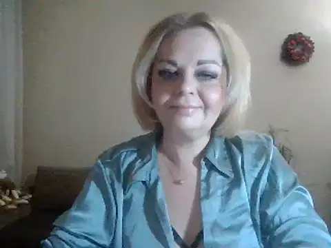 Snapshot of SofiyaPetrova chatting on 02.11.25 SofiyaPetrova online show from 02.11.25