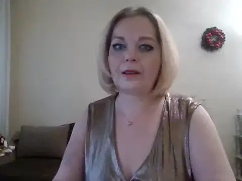 Snapshot of SofiyaPetrova chatting on 03.07.25 SofiyaPetrova online show from 03.07.25