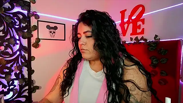 moon sunflower online show from 01.31.25