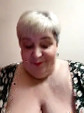 Baunti5555 online show from 10.27.25