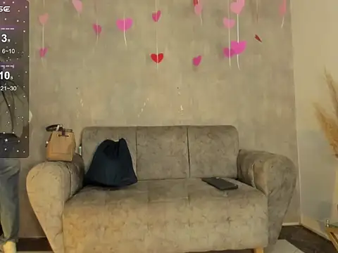 Snapshot of miacoopersx chatting on 02.19.25 miacoopersx online show from 02.19.25