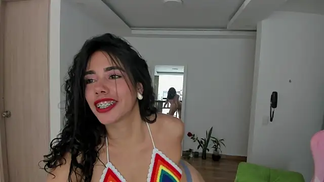 Snapshot of susana_monroy chatting on 01.18.25 susana monroy online show from 01.18.25