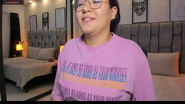 sweet--emily online show from 02.25.25