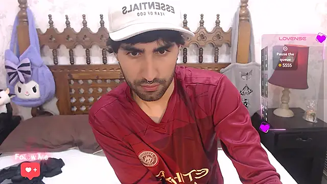 MilanZaire online show from 03.10.25