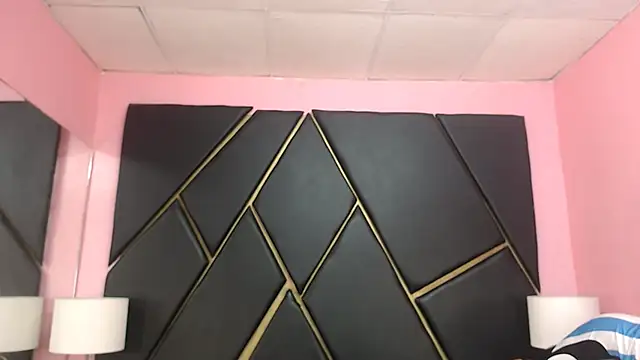 MilanZaire online show from 09.13.25