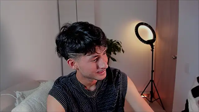 dimitri targaryen online show from 01.10.25