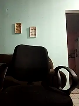 Snapshot of Tiago0031 chatting on 11.12.25 Tiago0031 online show from 11.12.25