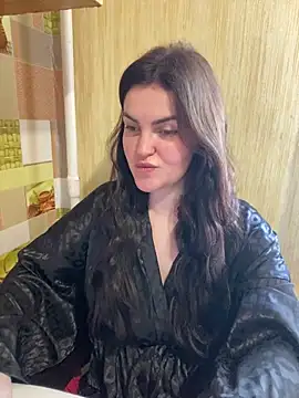 Karolina llove online show from 12.20.24