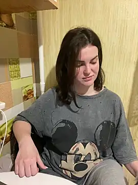 Karolina llove online show from 12.22.24