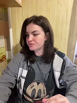 Karolina llove online show from 02.14.25