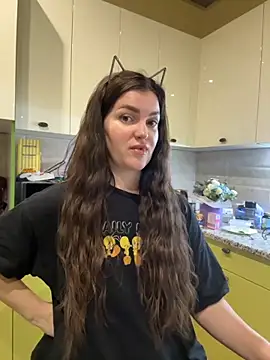 Karolina llove online show from 10.12.25