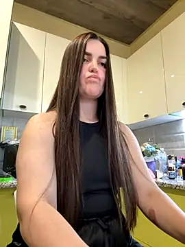 Karolina llove online show from 10.21.25